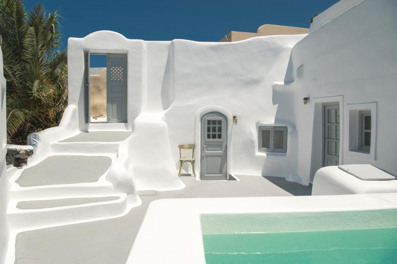 Aqua Serenity Luxury Suites Santorini Foinikia  Exterior photo