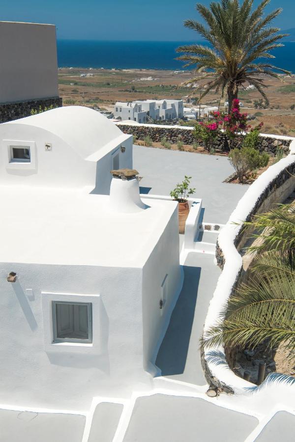 Aqua Serenity Luxury Suites Santorini Foinikia  Exterior photo